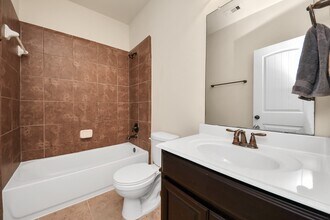 Building Photo - 2527 Horned Owl Dr