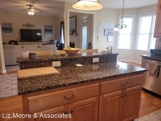 Building Photo - 5 br, 4 bath House - 217 Founders Pointe T...