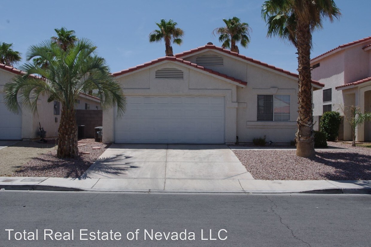 Foto principal - 3 br, 2 bath House - 9379 Graceful Gold St.