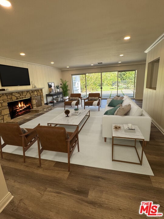 Foto del edificio - 813 Cinthia St