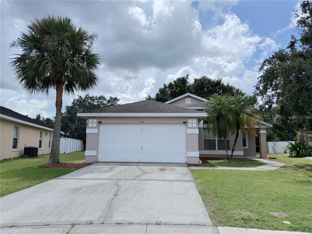 Foto principal - 1730 Bridgeview Cir