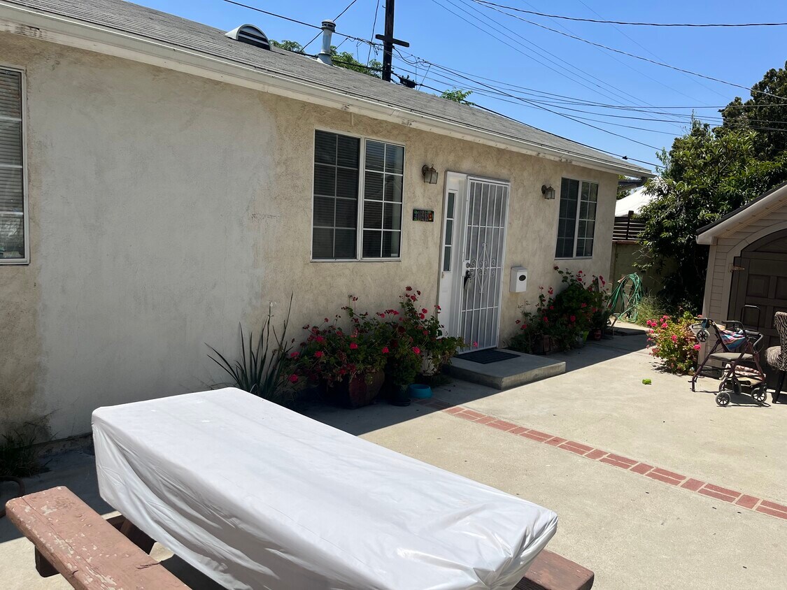 377 2 Bedroom Houses for Rent in Los Angeles, CA Westside Rentals