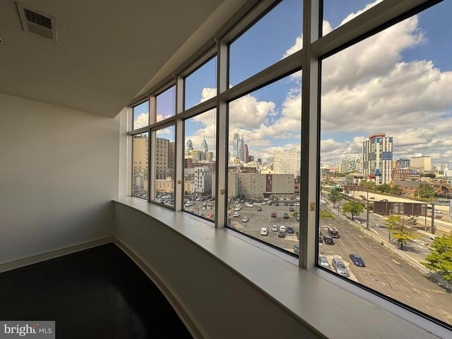 Building Photo - 201-59 N 8th St