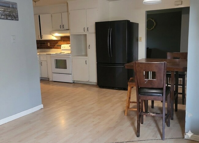 Foto del edificio - 1539 Marshall St