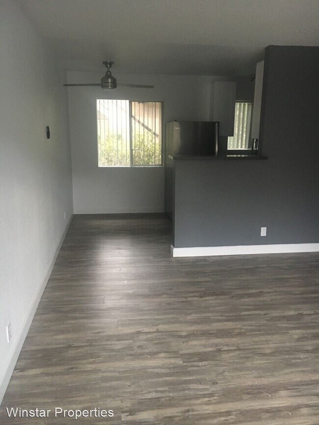 Foto del edificio - 630 N Cerritos Ave