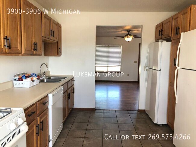 Building Photo - 3900-3906 W Michigan-