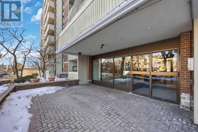 Building Photo - 40 Homewood Ave