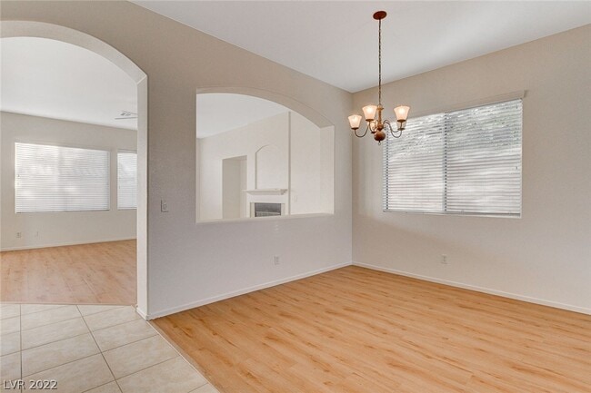 Building Photo - 9319 Avon Park Ave
