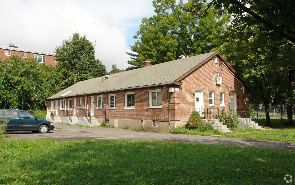 Primary Photo - 181-183 S Marshall St