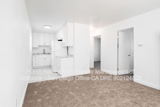 Building Photo - 1413 Felspar St