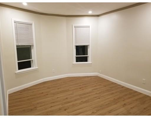 Building Photo - 157 Bowdoin St