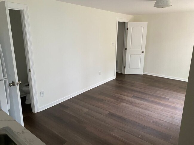 Foto del edificio - 13223 Black Walnut Ct