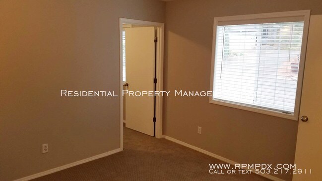 Foto del edificio - 3820 SW Dolph Ct