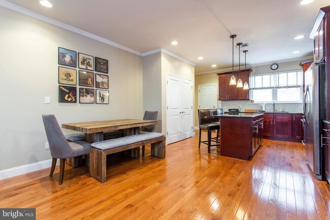 Foto del edificio - 1207 S 18th St