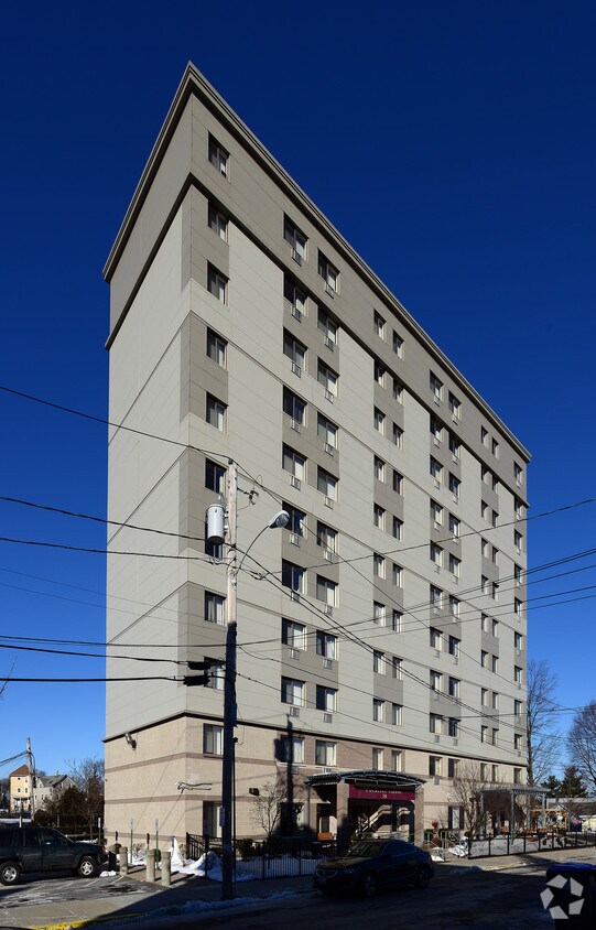 Primary Photo - Pocasset Manor Apartments