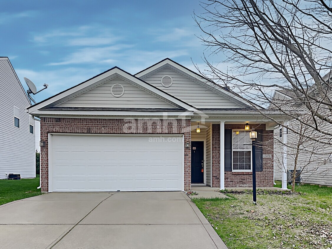 Foto principal - 15476 Old Pond Cir