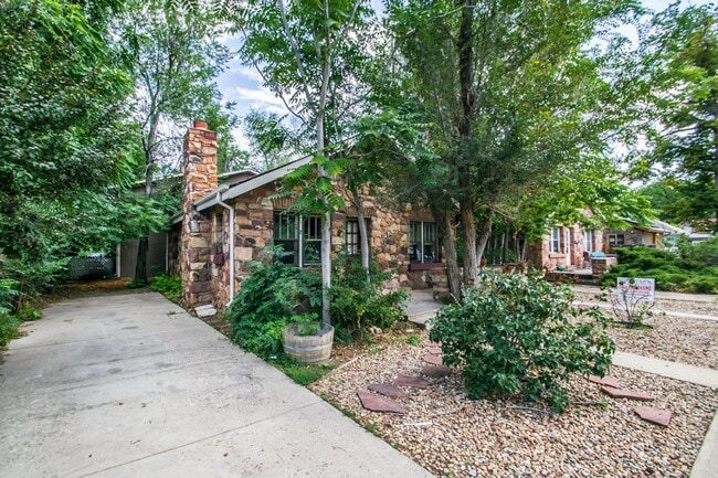 Foto del edificio - 2311 Spruce St