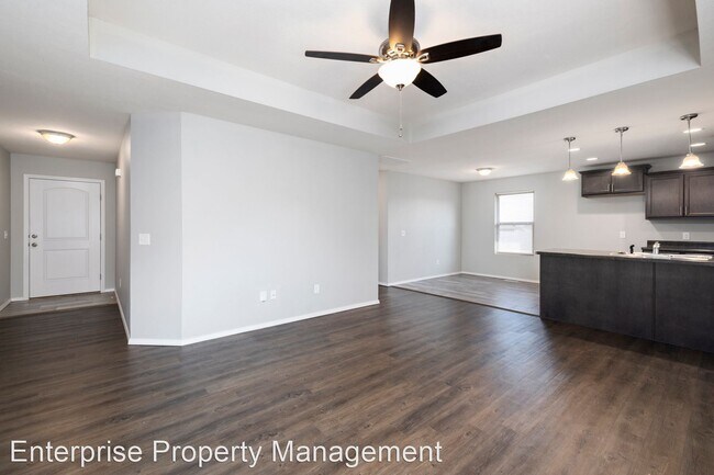Foto del edificio - 3 br, 2 bath House - 337 W Grace St