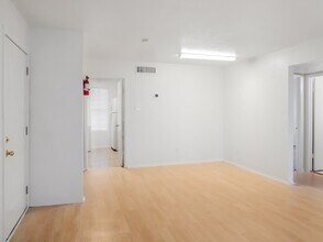 Building Photo - 8323 Wilcrest Dr