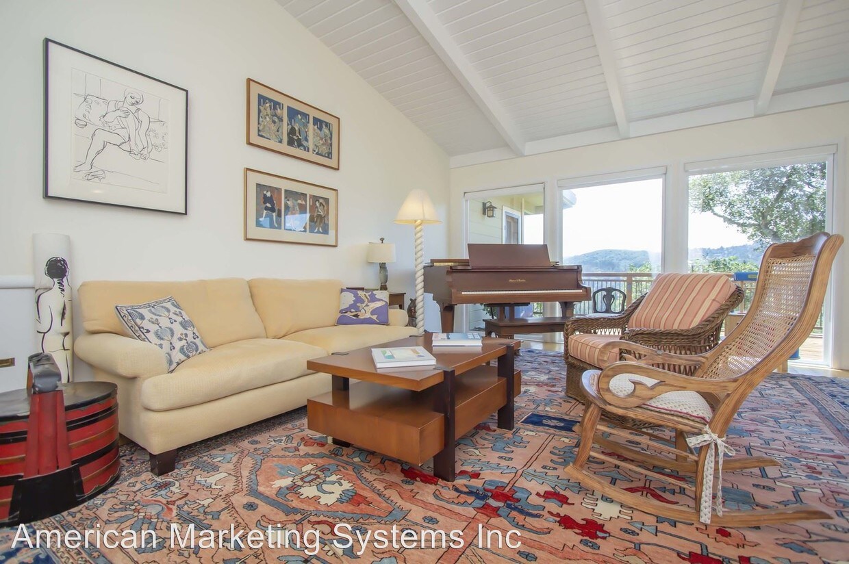 Foto principal - 4 br, 2.5 bath House - 151 Greenwood Way