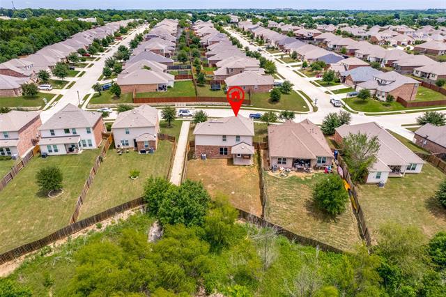 Building Photo - 1608 Persimmon Dr
