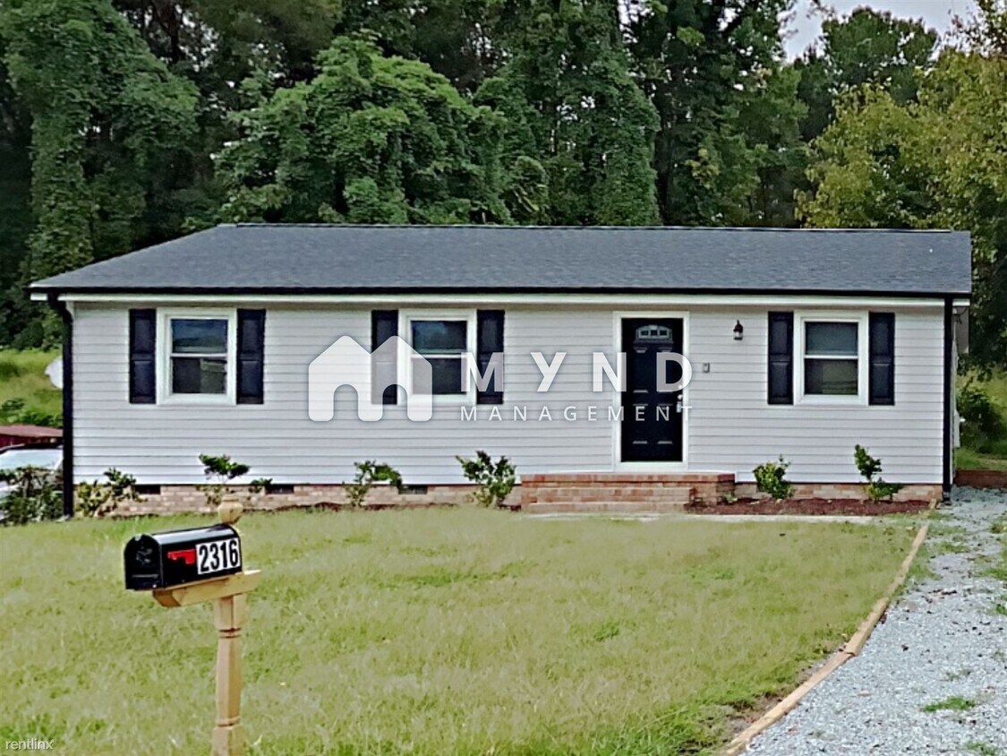 Primary Photo - 3 br, 1 bath House - 2316 Curtis St