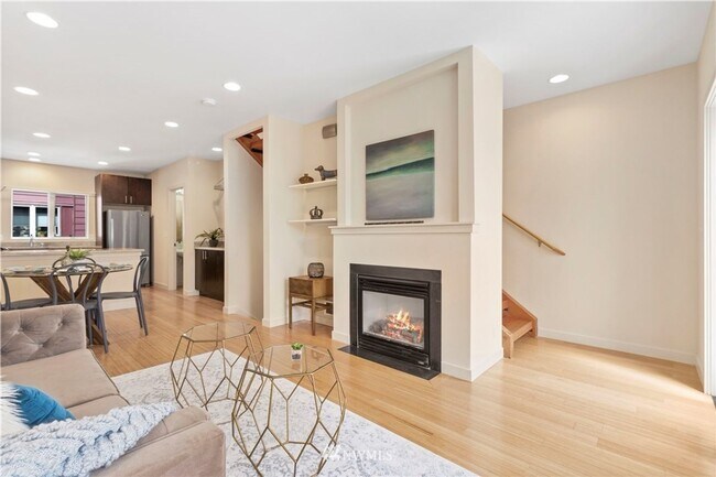 Foto del edificio - 3821 S Angeline St