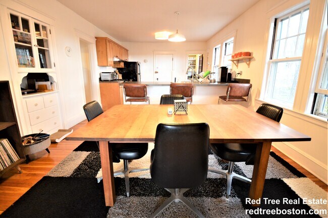 Foto del edificio - 251 Chestnut Ave