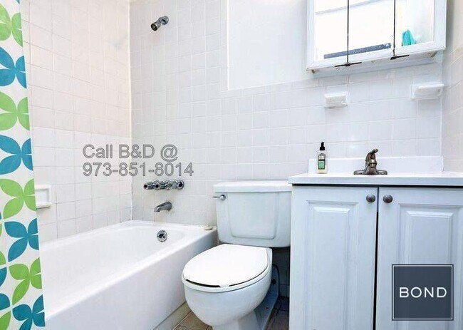 Building Photo - 210-220 East 22nd Street