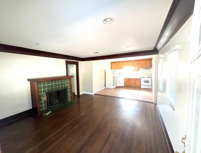 Sala de estar - 2210 Las Flores Dr