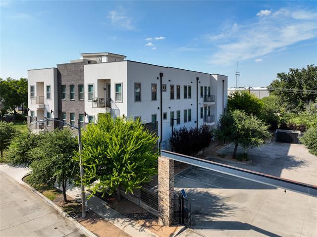 Building Photo - 2712 Wingate St