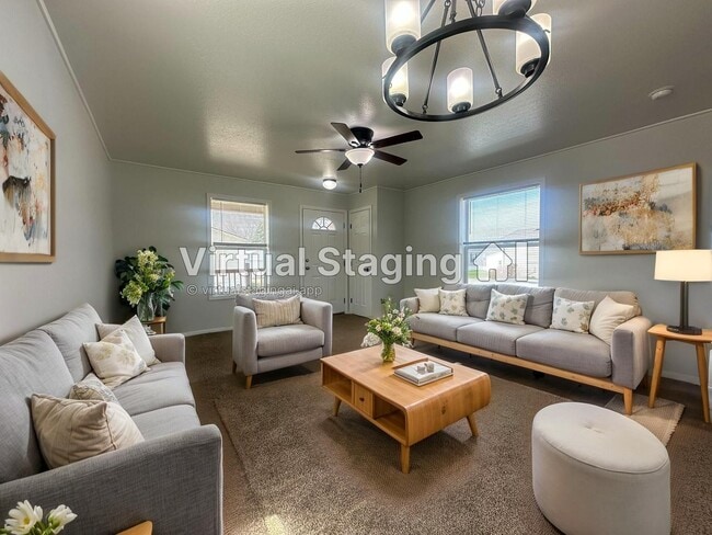 Foto del edificio - 1961 Four Seasons Dr