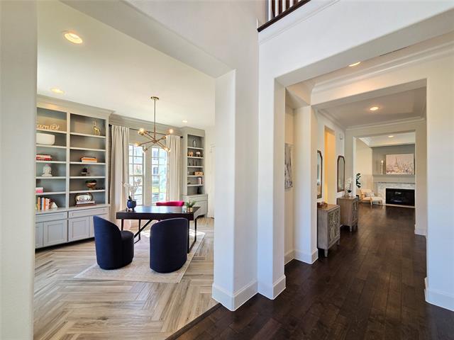 Building Photo - 3897 Washburne Dr