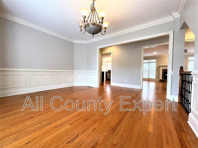 Foto del edificio - 895 Lenox Rd NE