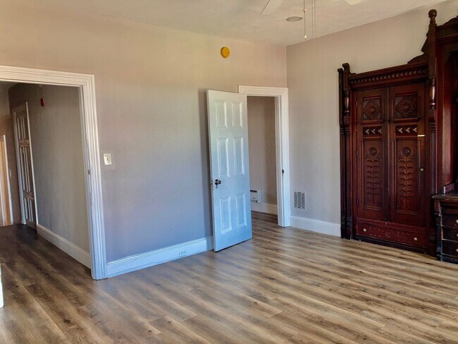 Foto del edificio - 1122 S Broad St