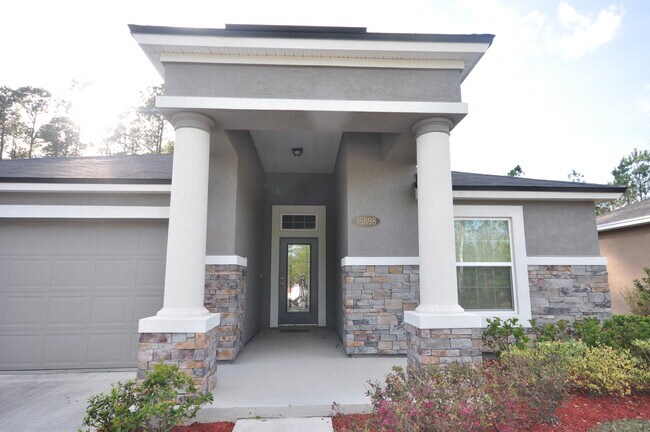 Building Photo - 3 BED / 3 BATH -MOVE IN READY HOME!