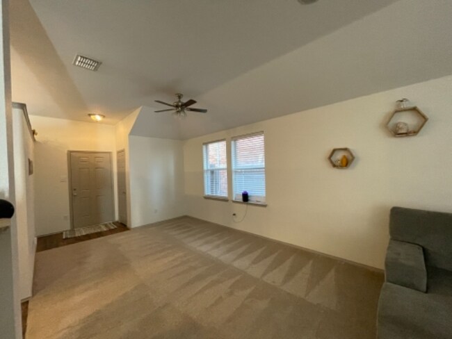 Building Photo - 1012 Morris Ranch Ct