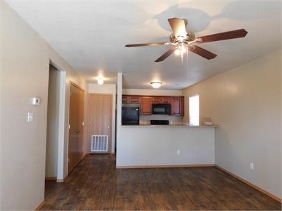 Foto del edificio - 5001 Henderson St