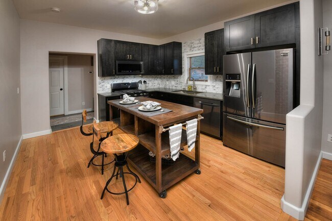 Building Photo - PRE-LEASE for August 2024 Super Nice, 4 Be...