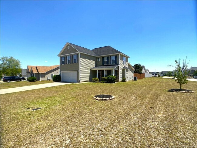 Building Photo - 1604 Kershaw Loop