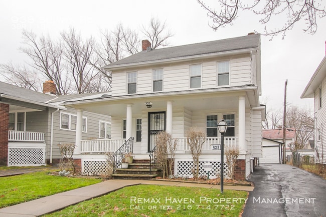 Building Photo - 938 Selwyn Rd