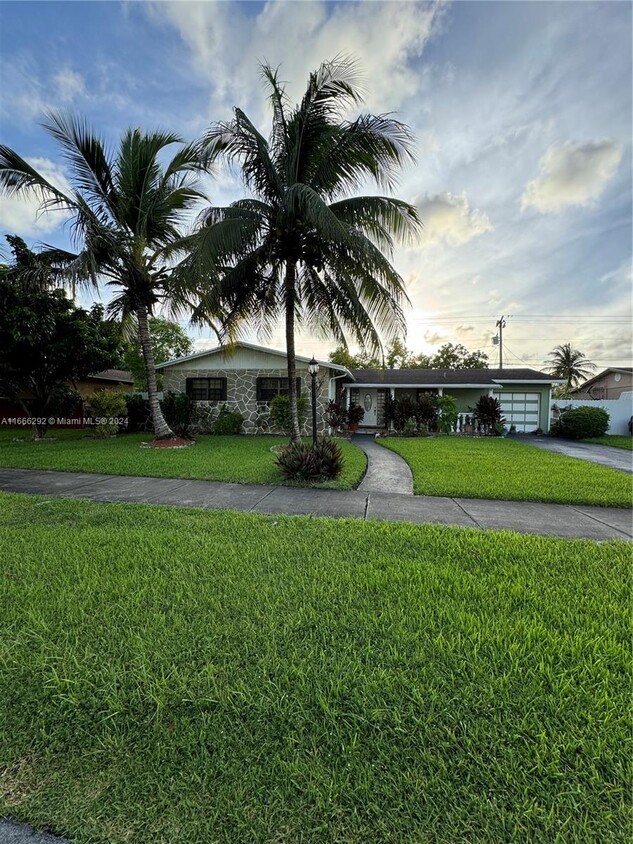 Foto principal - 20300 SW 116th Ave