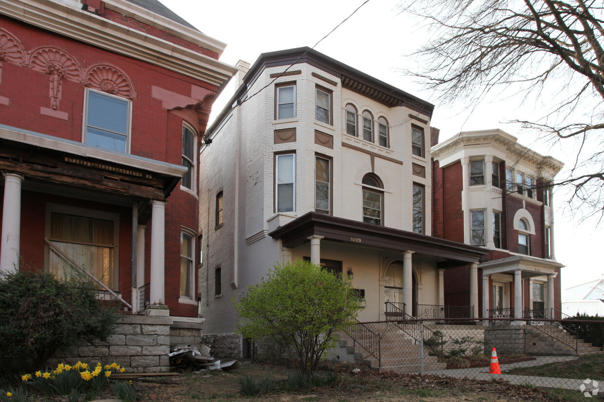 Primary Photo - 1829 3rd St