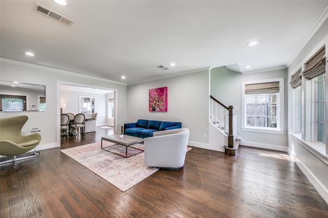 Foto del edificio - 3613 Binkley Ave