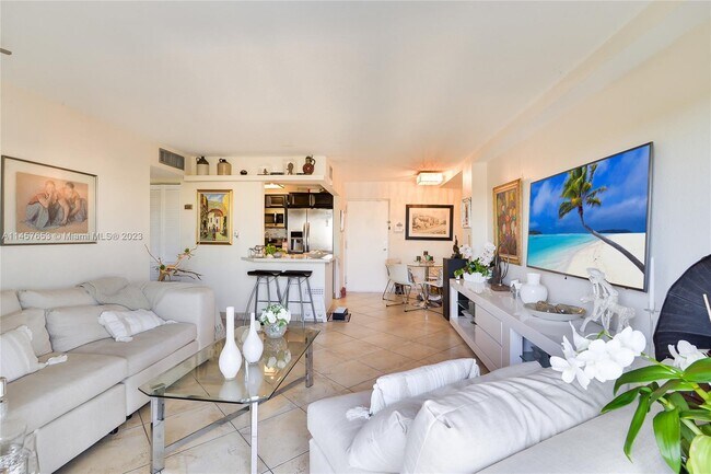 Foto del edificio - 16508 NE 26th Ave