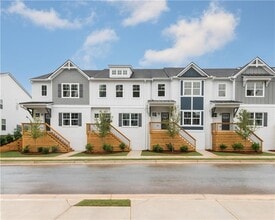 Building Photo - 1583 Salem Dr