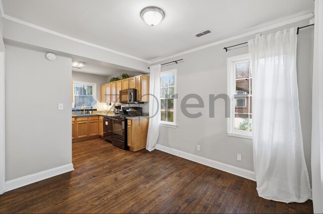 Foto del edificio - 1534 Beatie Ave SW