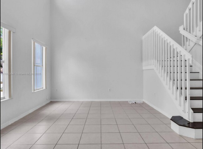 Foto del edificio - 16628 SW 47th Terrace