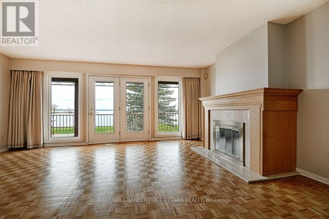 Building Photo - 202 Kehoe St