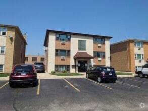 Building Photo - 5019 River Rd